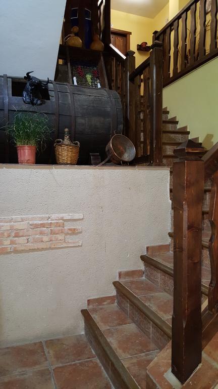 Apartamentos Rurales Tauro Cabezuela Del Valle Exteriör bild
