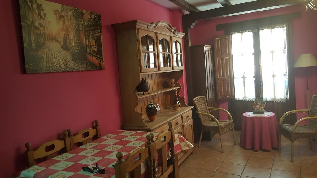 Apartamentos Rurales Tauro Cabezuela Del Valle Exteriör bild